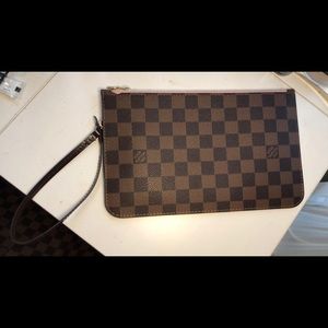 Neverfull MM clutch